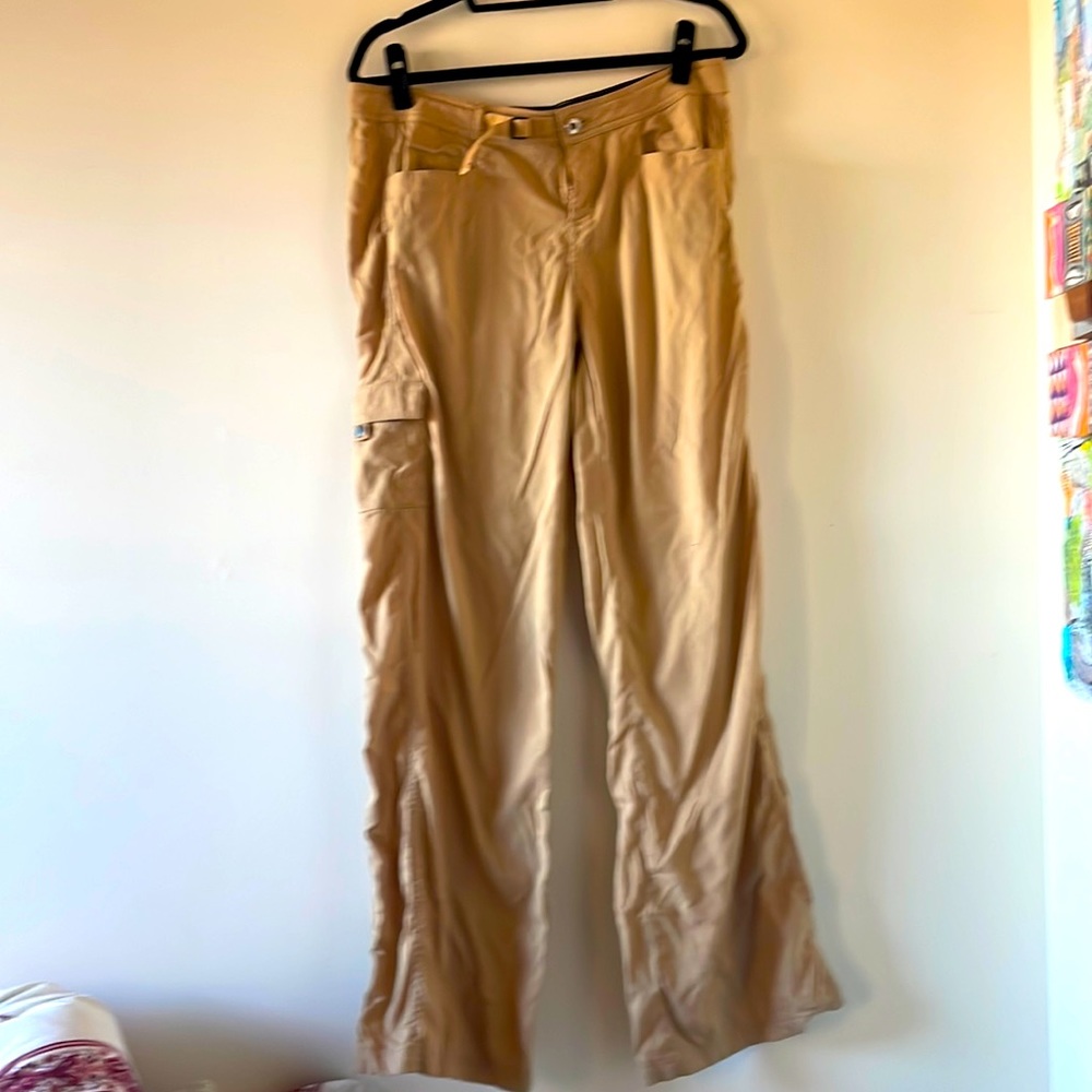 Prana size L Womens hiking pants